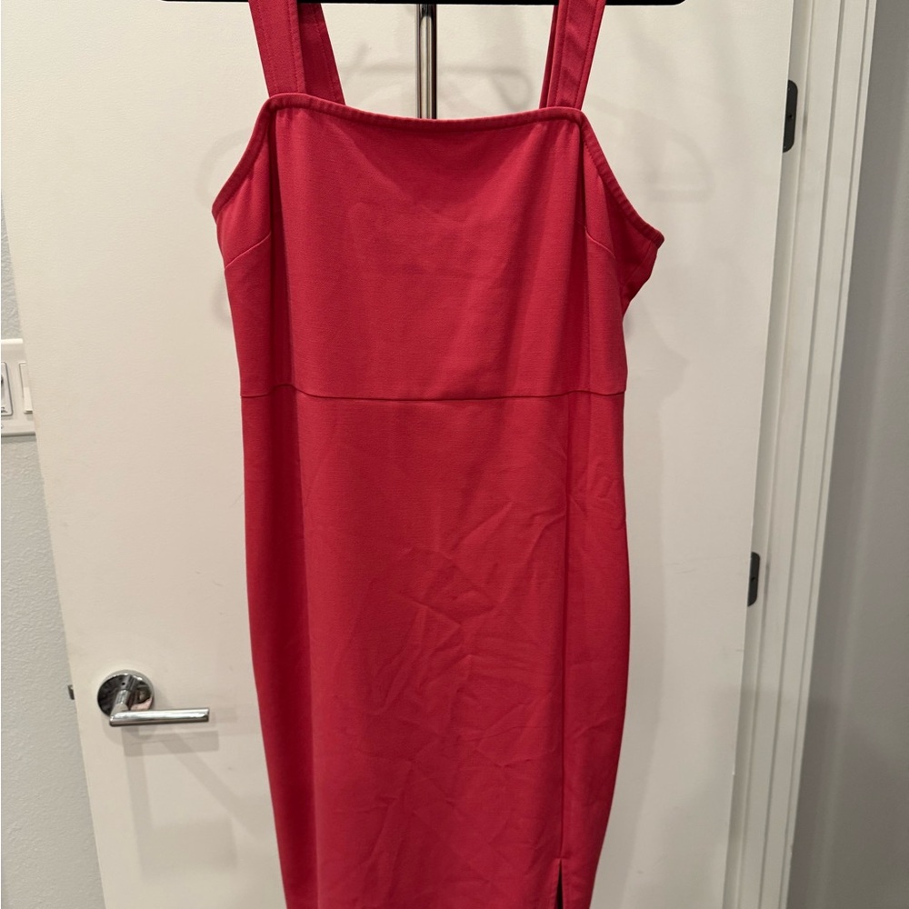 Chelsea28 Vibrant Pink Midi Dress